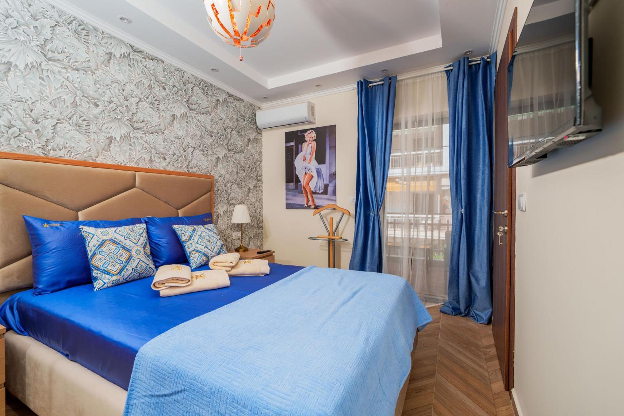 Lux Movie Stars Apartments Perea Peraía Kültér fotó
