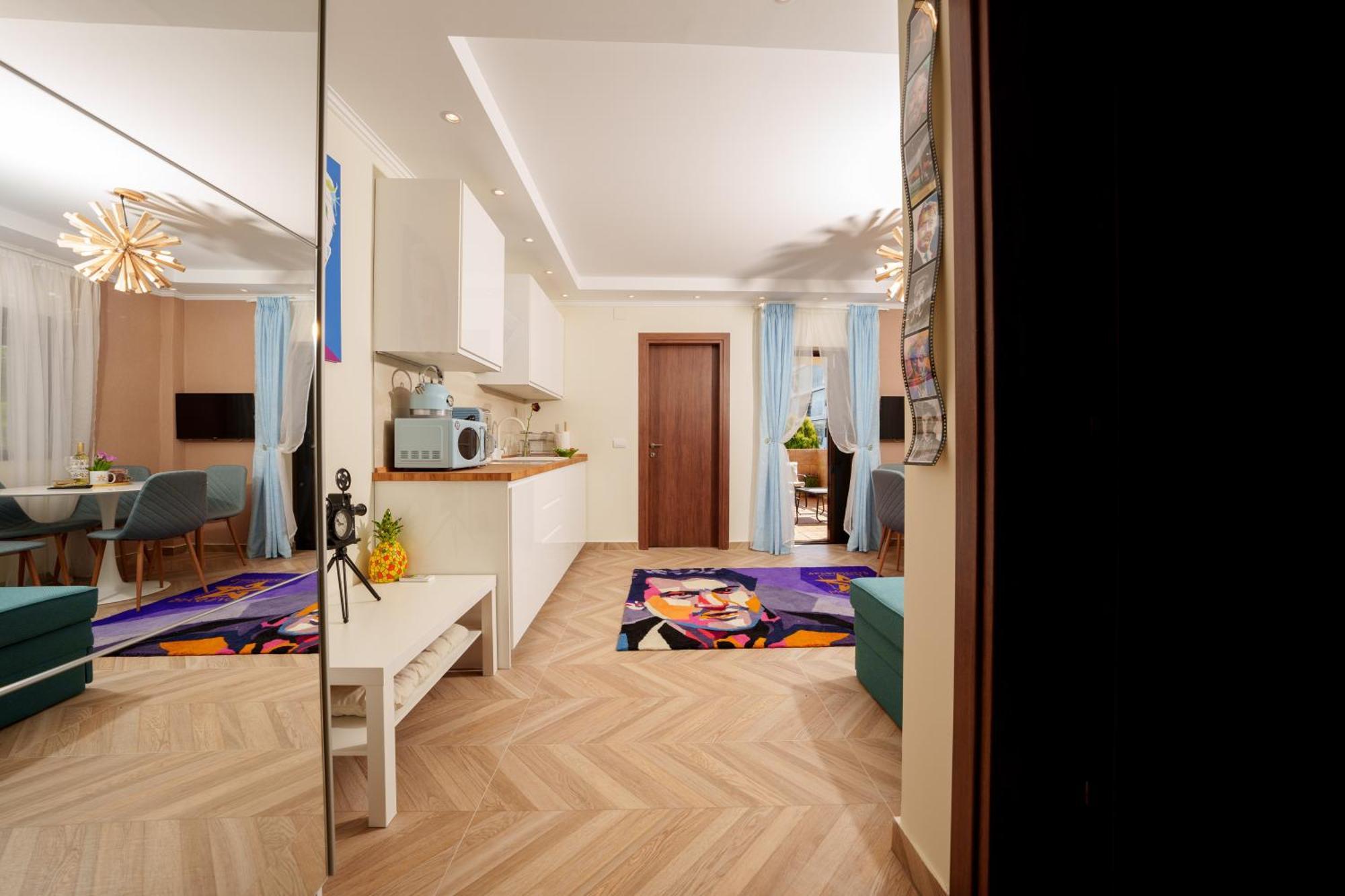 Lux Movie Stars Apartments Perea Peraía Kültér fotó